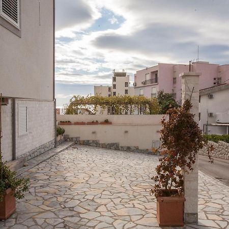 Apartment-Hotel Vila Petrovic-Becici Budua Esterno foto