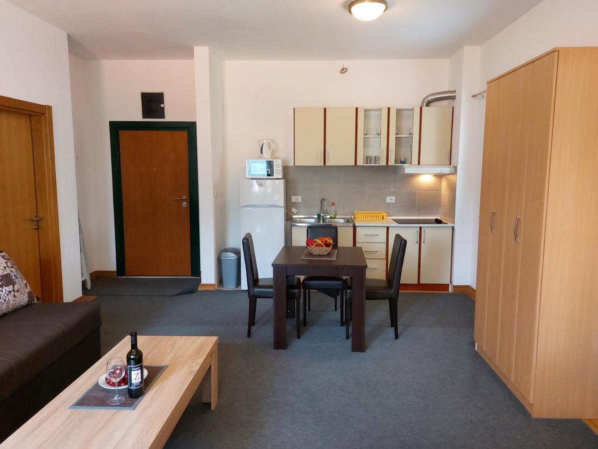 Apartment-Hotel Vila Petrovic-Becici Budua Esterno foto