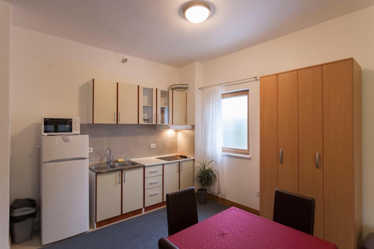 Apartment-Hotel Vila Petrovic-Becici Budua Esterno foto