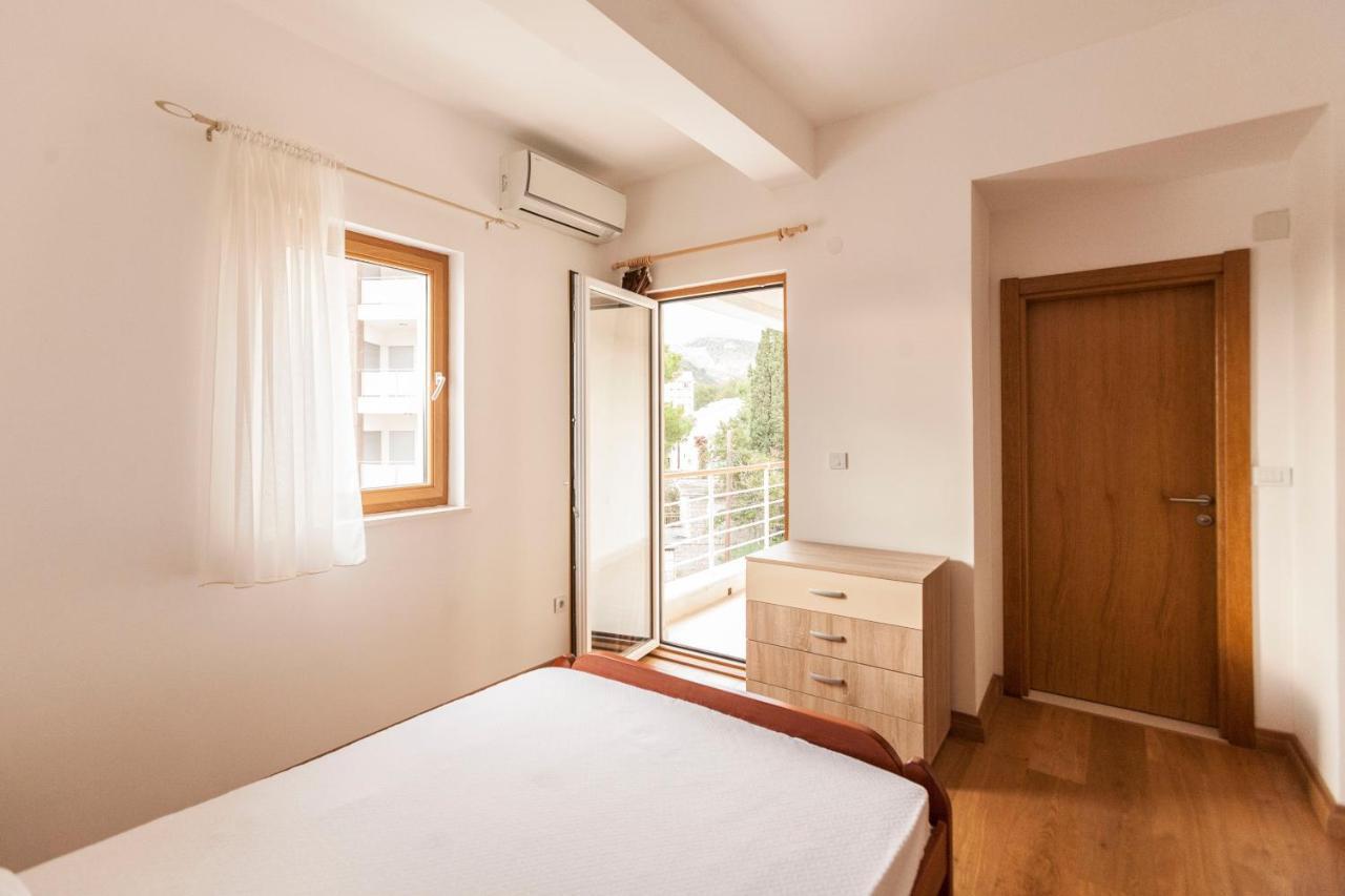 Apartment-Hotel Vila Petrovic-Becici Budua Esterno foto