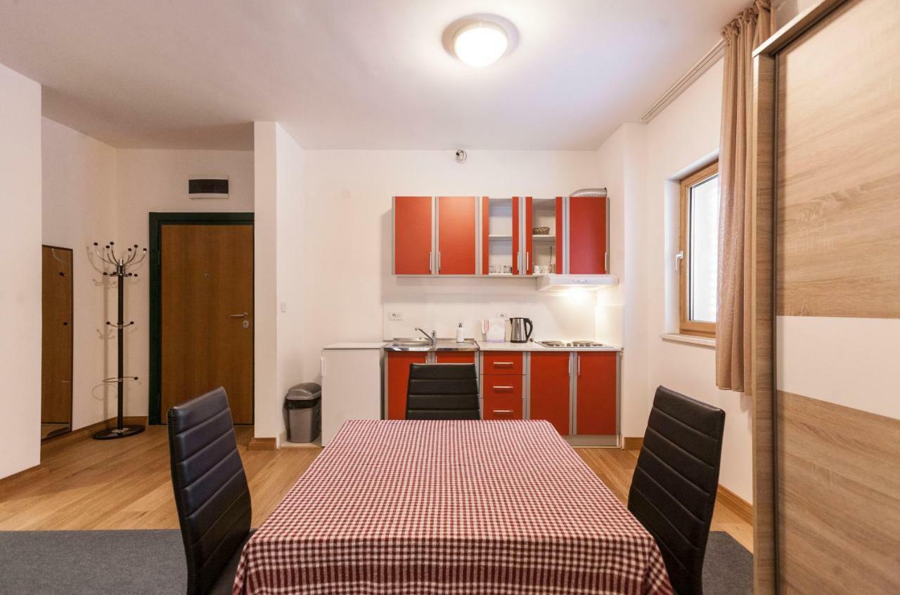Apartment-Hotel Vila Petrovic-Becici Budua Esterno foto